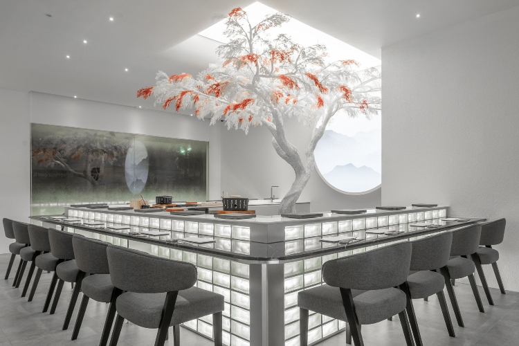 Bela boja preovlađuje u dizajnu enterijera restorana Shiro-I Omakase